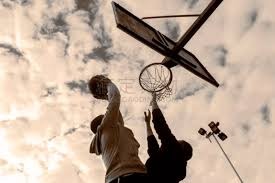 扑克中的选择权（牌局里的决策权）